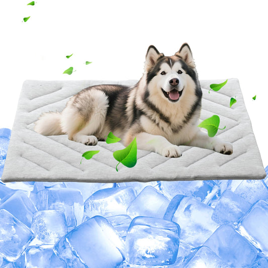 BECROWM Dog Cooling Mat Self Coolings Foldable Cooling Pad for Dog in Summer Coolings Mat for Dogs and Cats Machine Washable (X-Large)