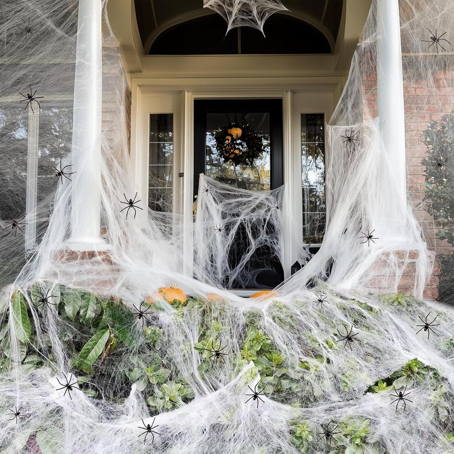 Halloween Spider Web Decoration - 60g Halloween Cobwebs with 30pcs Fake Spiders, Scary Spider Webs for Outdoor Haloween Party Decorations