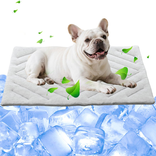 BECROWM Dog Cooling Mat Self Coolings Foldable Cooling Pad for Dog in Summer Coolings Mat for Dogs and Cats Machine Washable (Medium)